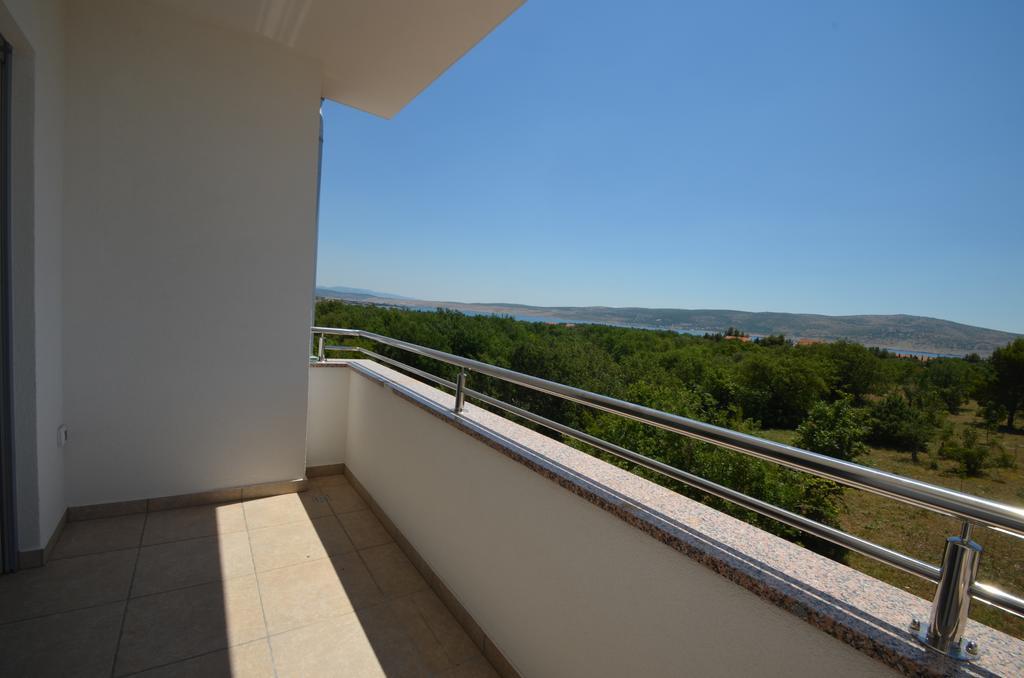 Apartment Anica Kuk Starigrad Paklenica Oda fotoğraf