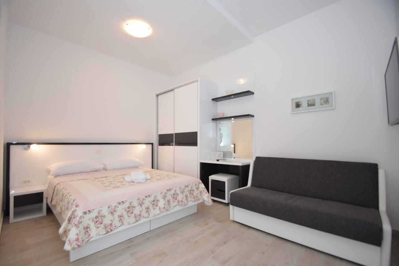 Apartment Anica Kuk Starigrad Paklenica Dış mekan fotoğraf