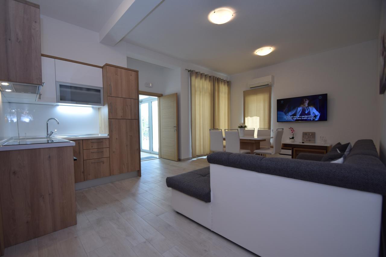 Apartment Anica Kuk Starigrad Paklenica Dış mekan fotoğraf