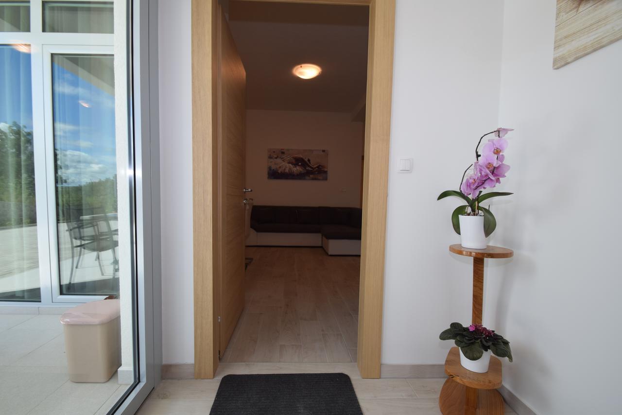 Apartment Anica Kuk Starigrad Paklenica Dış mekan fotoğraf