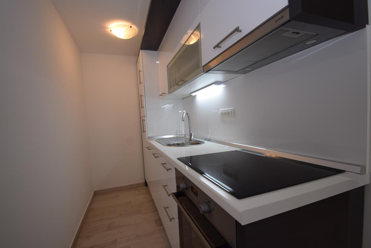 Apartment Anica Kuk Starigrad Paklenica Dış mekan fotoğraf