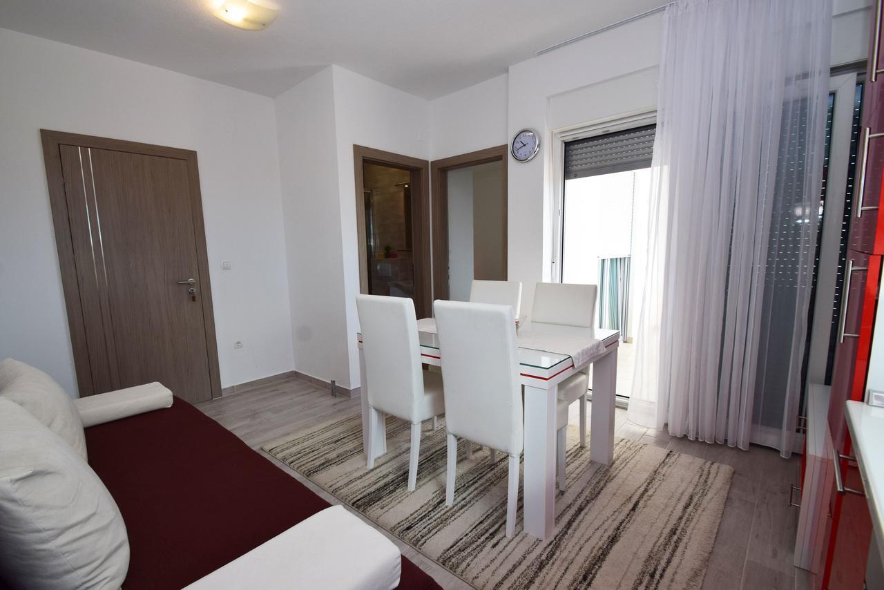 Apartment Anica Kuk Starigrad Paklenica Dış mekan fotoğraf